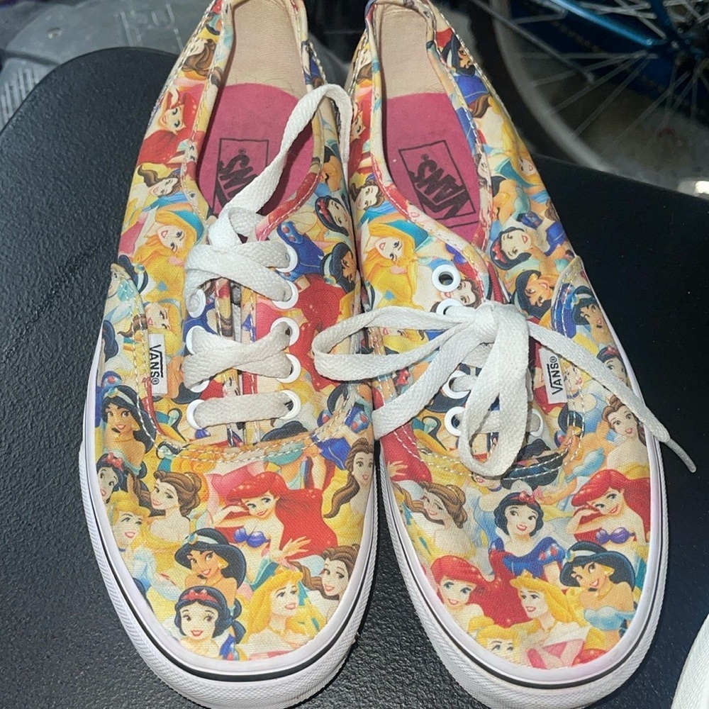 Disney princess vans authentic Collab used